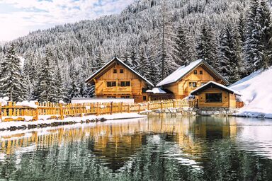 Chalet am Bergsee by FeWo-Plancom  (WAGR102)