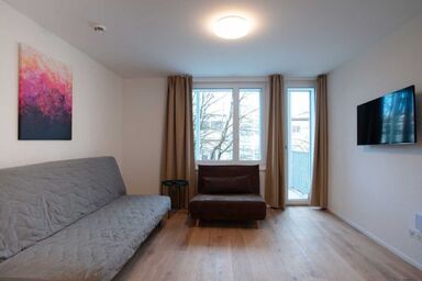 ZH Pink 1 - Letzigrund HITrental Apartment