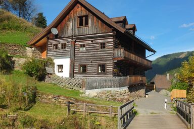 Nähe Talstation Turracher Höhe, Ferienwohnung in urigem Holzhaus