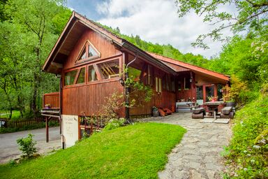 Eco-chalet Bel Oiseau, (St-Ursanne). La Suite (1-5 Pers.)