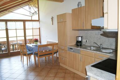 Ferienwohnung Zottnerhof - Ferienwohnung Wendelstein, 65 qm, 2 Schlafzimmer, TV, Balkon, Bergblick, W-LAN