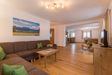 Schusterhof Urlaub auf dem Bauernhof - Ferienwohnung Gerti für 1-5 Personen (100 qm, OG)