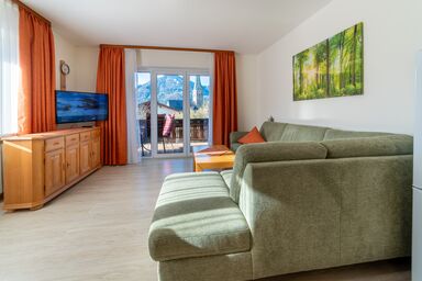 Haus Wonka - Mayer inkl. Chiemgaukarte - Ferienwohnung Unternberg 70 qm, Balk., Kochn, 2 Schlafzimmer, 1 Wohnschlafzimmer