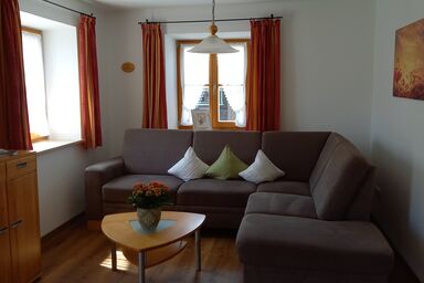 Hörlhof - Chiemgau Karte - Ferienwohnung Ahorn für 4 Personen mit Balkon, 50 qm