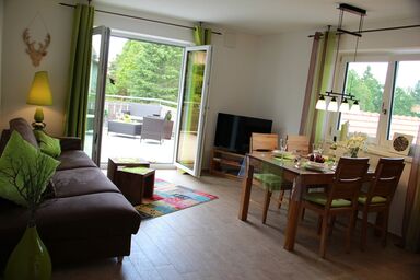 Genusszeit am Chiemsee - Ferienwohnung 70qm, 1 SZ, EG mit Terrasse