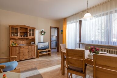 Ferienwohnanlage Oberaudorf - C5-2-Zimmer-Ferienwohnung, 51qm, 1 Schlafzimmer, Balkon