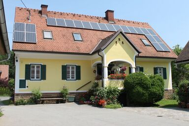 Farmer-Rabensteiner vlg.Graf - Ferienwohnung Schilcher