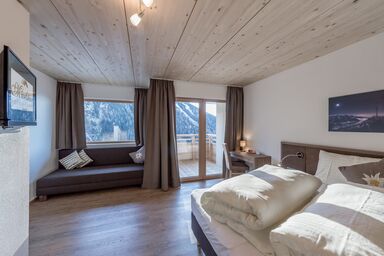 Berghotel Marlstein - Urlaub auf 1800m - Zimmer "Edelweiß"