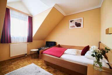 Hotel Garni Thermenoase - Einzelzimmer Komfort Plus | ab 5 Nächte
