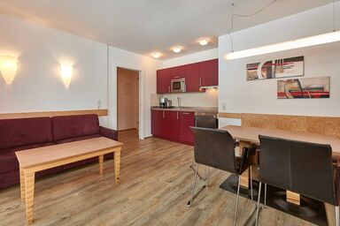Appartement Häusllodge - Kitzblick/2 Schlafräume/Du od. Bad, WC 63,35m²