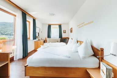 Regitnig - 4* Hotel & Chalets - Doppelzimmer Superior ÜF 1-3N