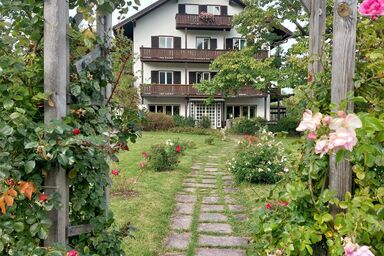 Landhaus Schönblick - Ferienwohnung (2 Schlafz., Ost-/Westbalk, Nr. 322)