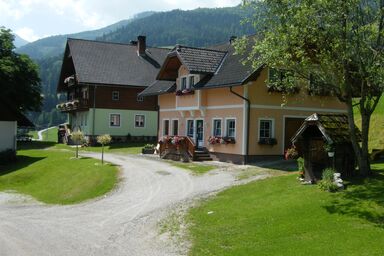 Ferienwohnung Hinteregger - Ferienhaus/2 Schlafzimmer/1 Wohn-Schlafraum