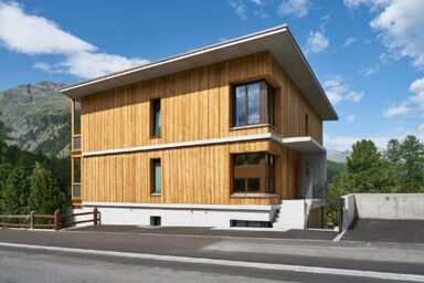 Alpine Lodge 2-Bett-Wohnung Chesa a la Punt / "Bergbahnen All inklusive" im Sommer