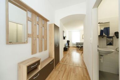 Appartement in Fünfhaus mit Garten