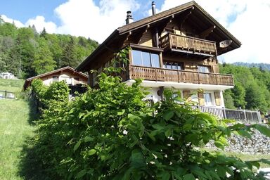 Chalet Le Tsalè, (Les Sciernes-d'Albeuve). 4 Schlafzimmer, 100m², 6 Personen