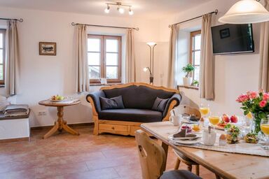 Möderlhof - Ferienwohnung Fraueninsel 60qm, 2 Schlafzimmer, Kamin