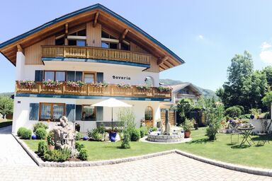 Gästehaus Bavaria - Doppelzimmer Typ F 11, Dusche und WC, Balkon, Kochnische, TV, WLAN