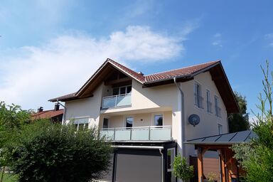 Ferienwohnung Magnolie - Ferienwohnung Magnolie bis 4 Personen, Balkon, 104 qm