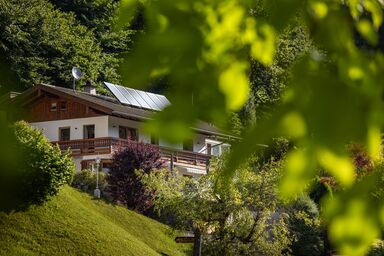 Haus Bergwelten - Ferienhaus Königssee, 105 m²,1-8 Pers., 2 SZ, Bad 2WC Terrasse, Balkon, 2 Etagen,