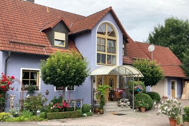 Ferienwohnung Stahl - Ferienwohnung Stahl 2 - mit gemütlicher Wohnküche und toller Aussicht