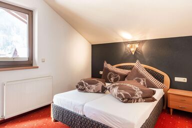 Garni Flori - Ferienwohnung DE LUXE mit 4 Schlafzimmer