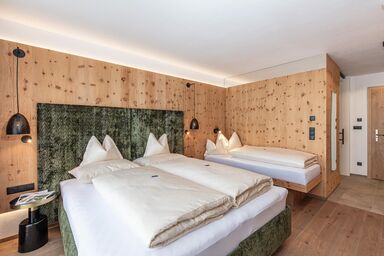 Hotel Garni Urbanhof - Dreibettzimmer, ohne Frühstück