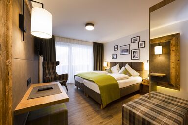 Hotel Brugger - Doppelzimmer Alpin Style Stubaiblick