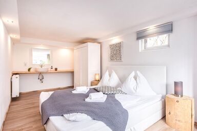 Villa Riva/Appartement - Ferienhaus mit 3 Schlafräumen