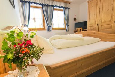 Aparthotel Ederhof - Appartement "Dolomiten-Blick" Sommer