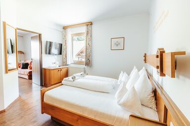 Regitnig - 4* Hotel & Chalets - Juniorsuite 43 m² 3/4 GP 1-3N