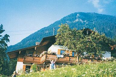 Berngrubenlehen - Dreibettzimmer mit DU/WC und Balkon