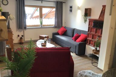 Ferienwohnung Lederhose - Ferienwohnung Lederhose, 1-2 Pers. 81 m², SZ, WZ, DU/WC, Bk,T