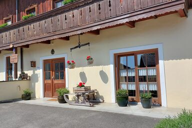 Gästehaus Schörgenhofer - Ferienwohnung am See 3