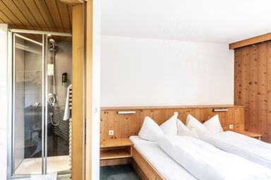 Erlebnis-Bauernhof Schrannenhof - Doppelzimmer Ferienhaus Zündel