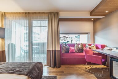 LEDERER Boutique Hotel - Doppelzimmer PREMIUM DORFPLATZ - Standard Fix