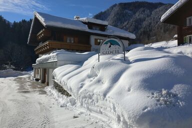 Appartement Heim - Doppelzimmer, Dusche, WC, Balkon