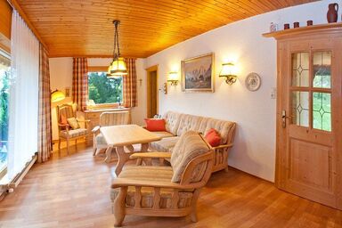 Ferienhäuser im Feriendorf Weissensee im Allgäu (F2) - Ferienhaus 34-F gemütlich eingerichtet mit Südterrasse