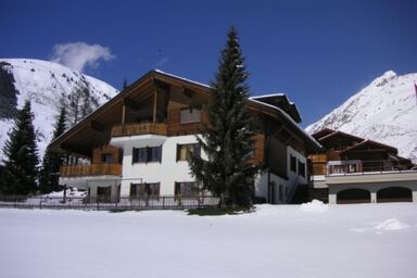 Ferienwohnung Müller, (Camischolas/Sedrun).