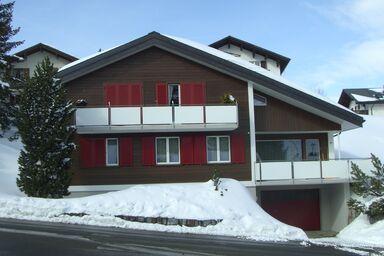 Ferienhaus Sonnhalde, (Flumserberg Tannenboden). 4.5-Zimmerwohnung mit Balkon