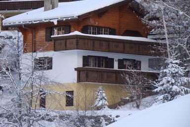 Chalet "Sandrine", (Grächen). 6-Bettwohnung