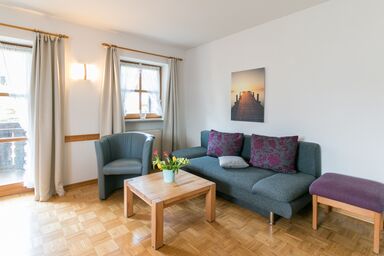 Haus Sonnenrose - Ferienwohnung 4 für 4 Personen, mit extra Schlafzimmer und Küche