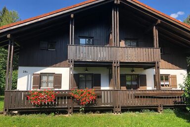 Ferienhaus Walter im Waldferiendorf - Gemütliches Ferienhaus mit Terrasse