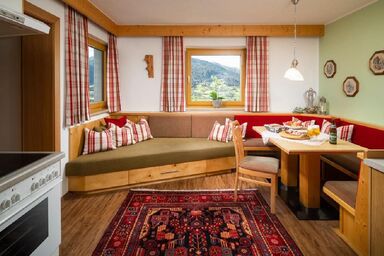 Ferienhaus Sonnenhang - Doppelzimmer Zunig