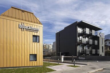 B(l)ackhome Innsbruck City East - Appartement Typ "Sky"