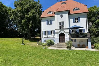 Ferienwohnung Villa Victoria mit grandiosem Seeblick und Gartennutzung in Jugendstil Villa