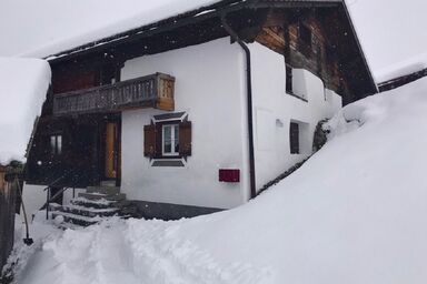 Casa Crest Giger, (Platta/Curaglia).