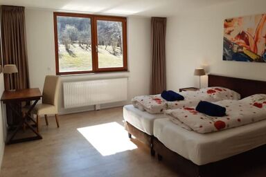 Ferienwohnung Resort Walensee Nr. 73 (mit Sauna & Whirpool). 3.5-Zimmerwohnung