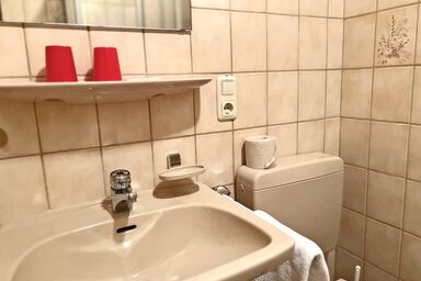 Pension Luger - #14 Doppelzimmer mit Dusche/WC und TV, ohne Balkon