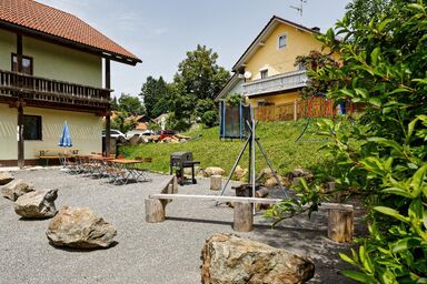 Ferienhof Landhaus Guglhupf - Ferienhaus für Familien und Gruppen